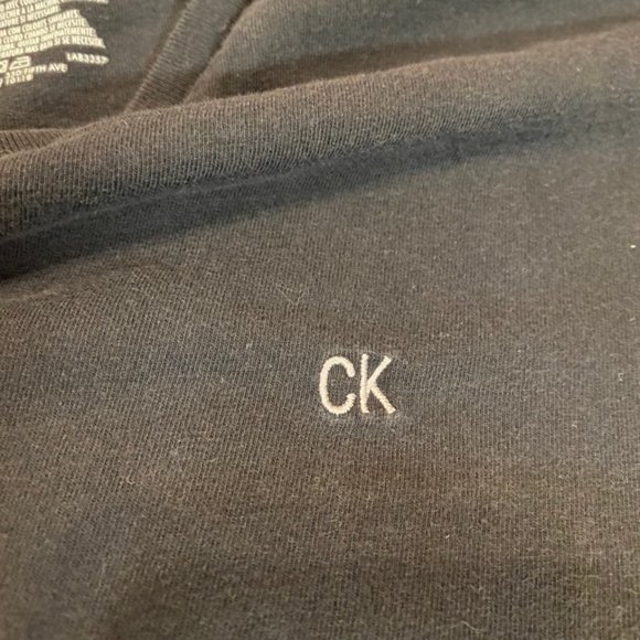 Calvin Klein V-Neck T-Shirt - Picture 3 of 4